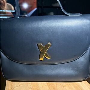 Black Women's Paloma Picasso bag